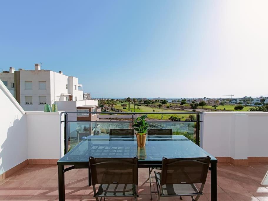 Toyo Alcazaba Suites Gran Terraza Y Vistas, 2Hab, Piscina Y Garaje Retamar  Kültér fotó